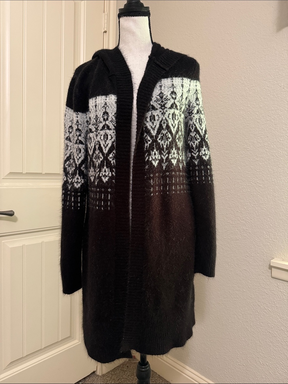 Black & White Patterned Long Hooded Coatigan - Women's Jacket